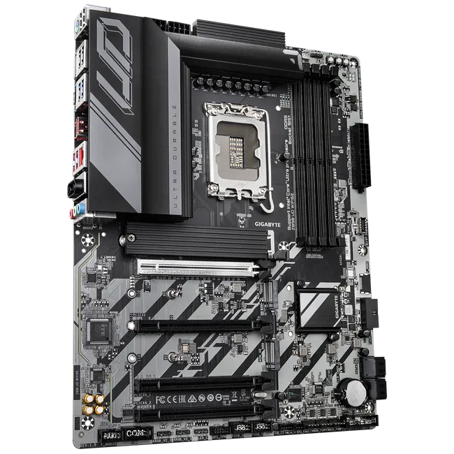 Z890 UD WIFI6E-03