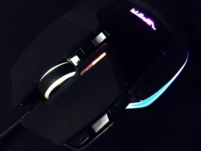 Patriot Viper V570 Blackout Edition RGB Laser Gaming Mouse - Wired - PV570LUXWAK