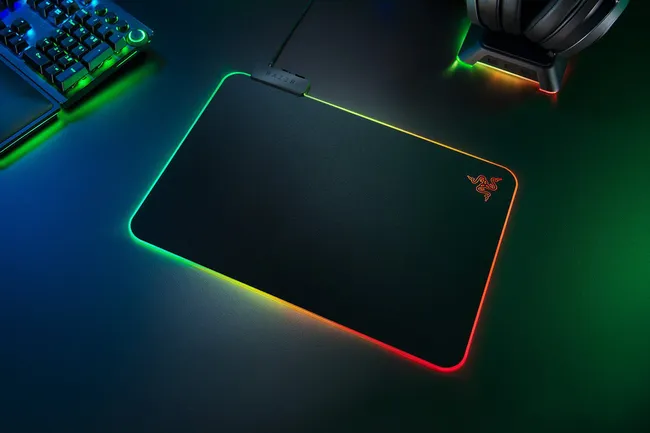 Razer Firefly V2 Gaming Mouse Pad with RGB Lighting RZ02-03020100-R3M1