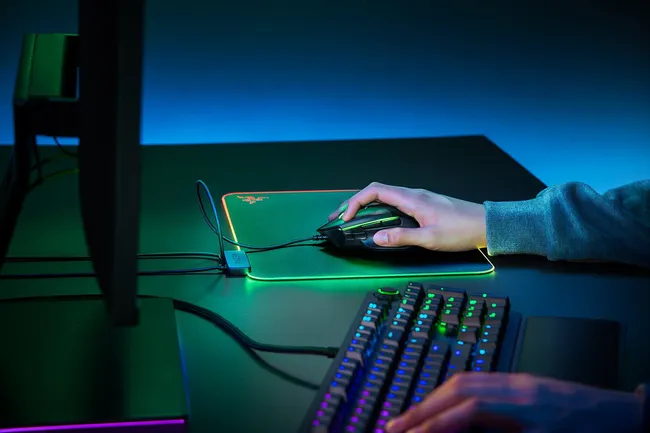 Razer Firefly V2 Gaming Mouse Pad with RGB Lighting RZ02-03020100-R3M1