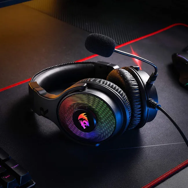 Redragon H350 Pandora RGB Wired Gaming Headset BLACK , Dynamic RGB Backlight - Stereo Surround-Sound - 50MM Drivers - Detachable Microphone, Over-Ear Headphones Works for PC/PS4/XBOX One/NS