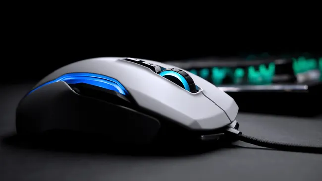 Roccat Kone Aimo Remastered Black Gaming Mouse